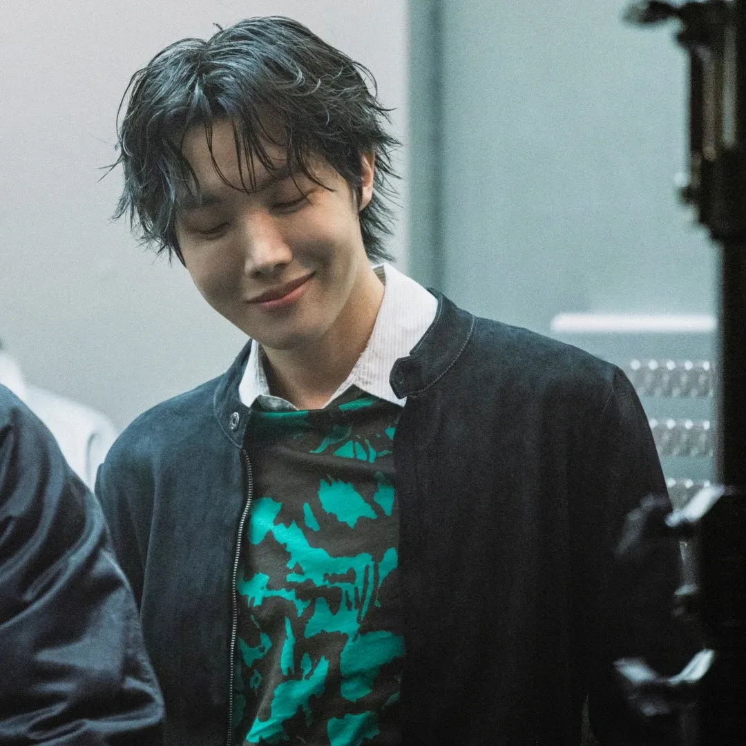 J-hope (防弹少年团)的最新照片