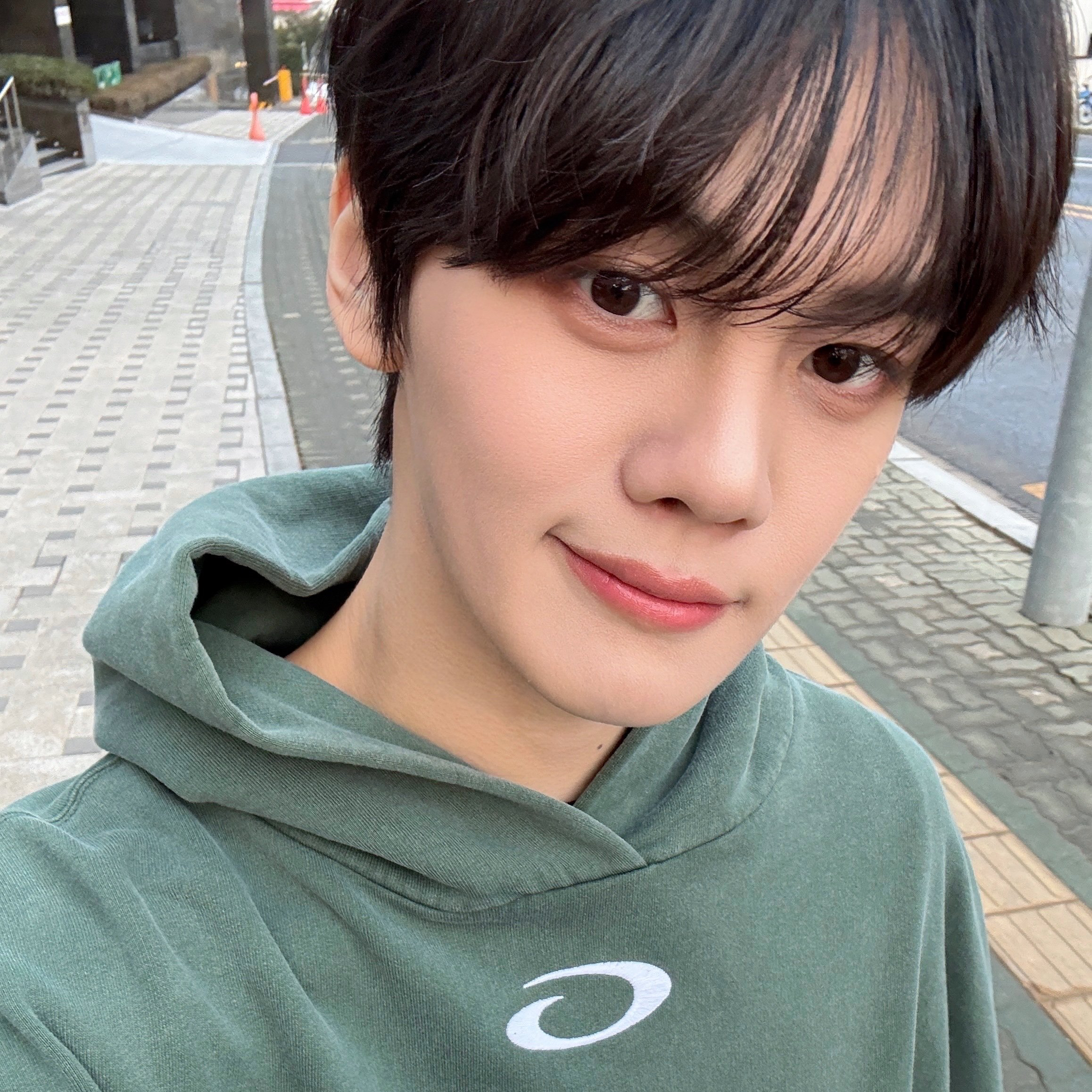 Behind-the-scenes cut of Kim Gyuvin (ZEROBASEONE)