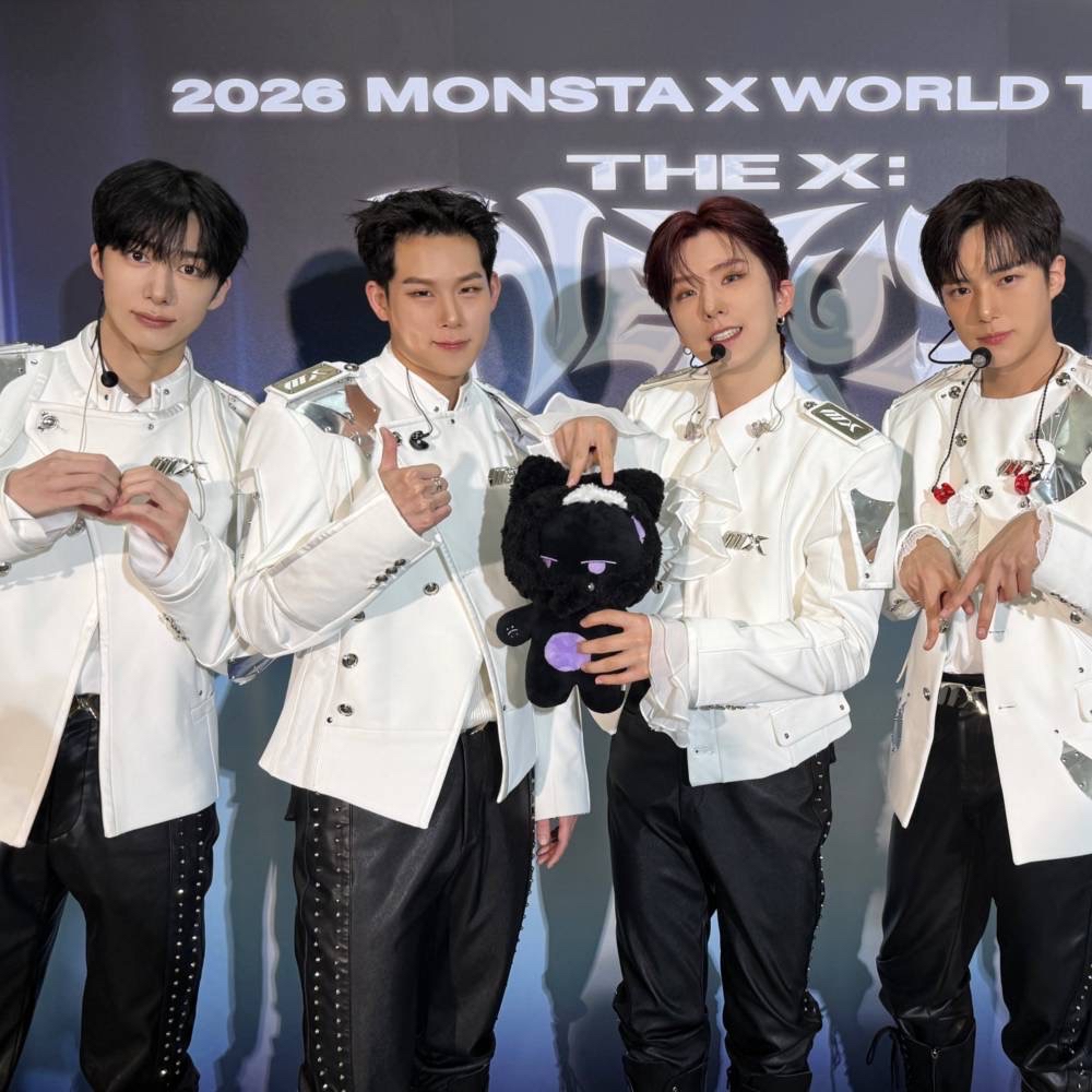 Foto aktivitas terbaru MONSTA X