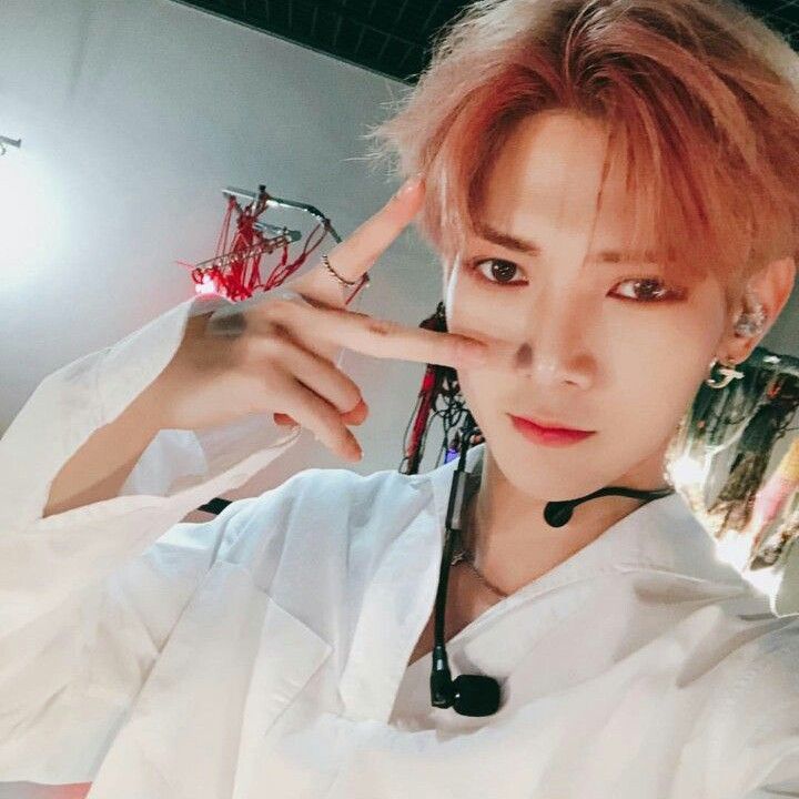 에이티즈 최근 활동샷