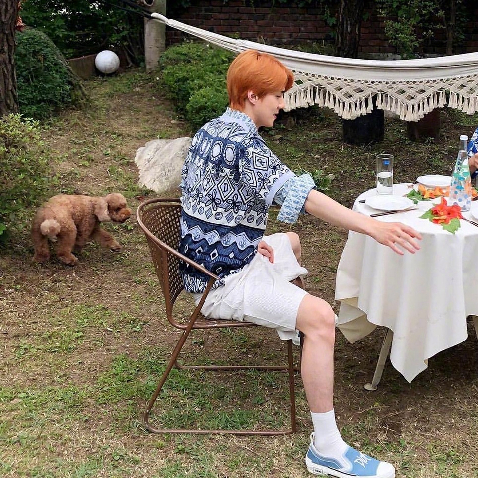 세훈 (EXO)의 비하인드 컷