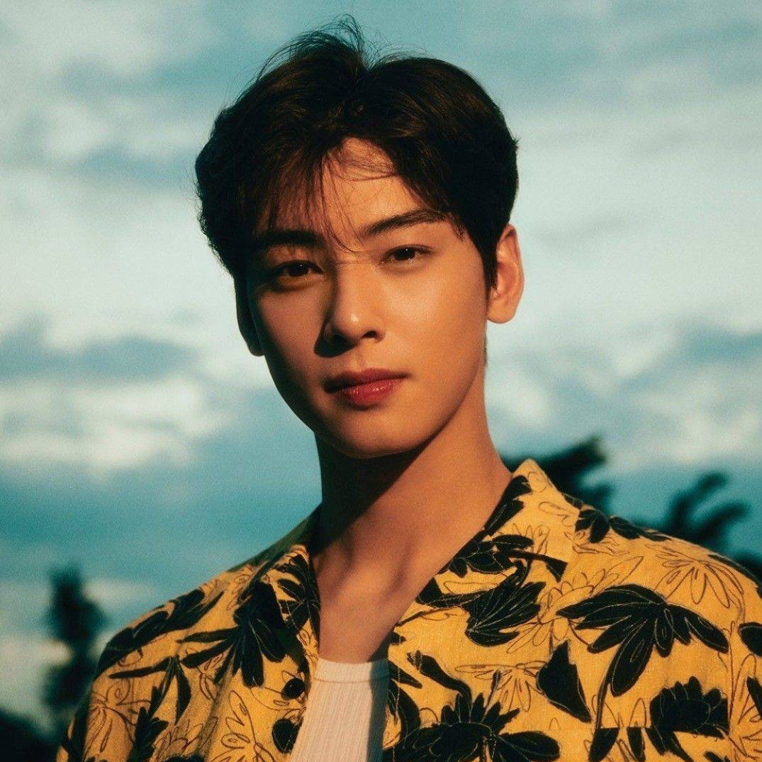 Latest photo of Eunwoo (ASTRO)