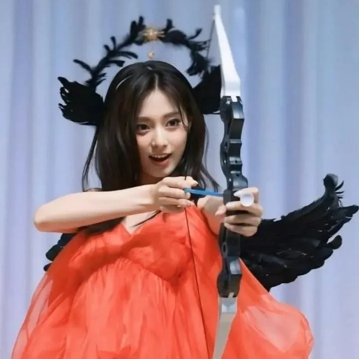 쯔위 (TWICE)의 최신 사진