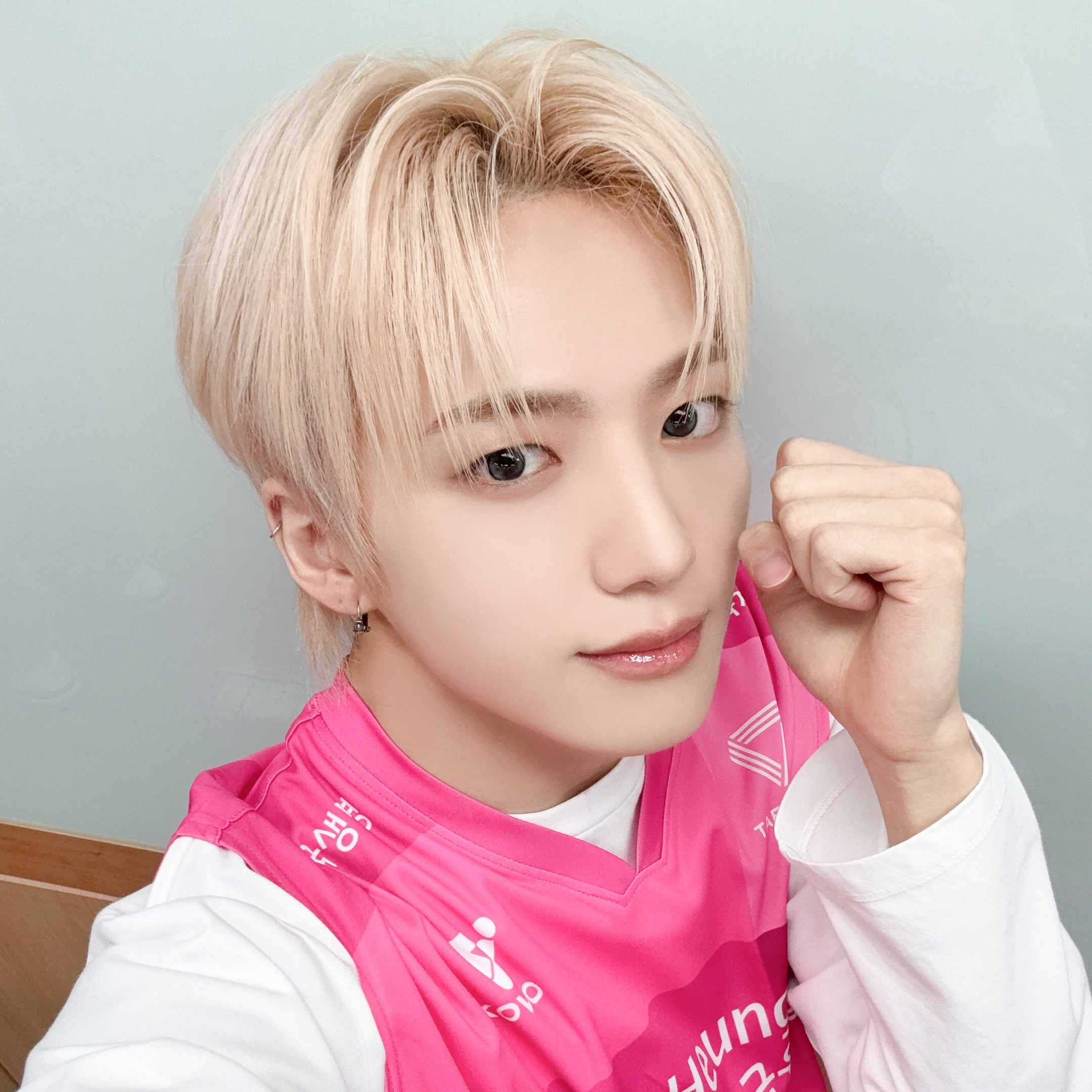 Recent activity shot of Minjae (Xikers)