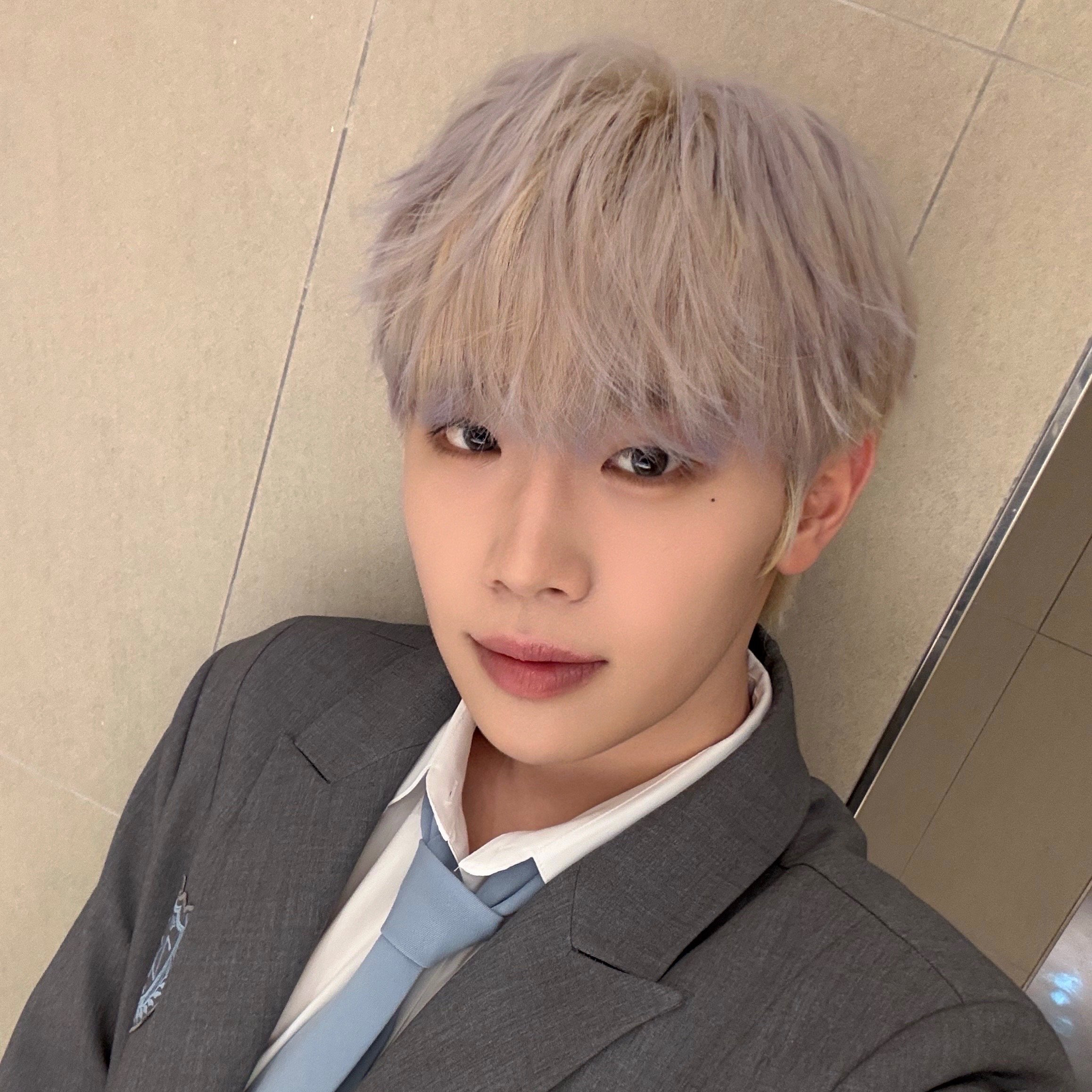 Behind-the-scenes cut of Kim Taerae (ZEROBASEONE)