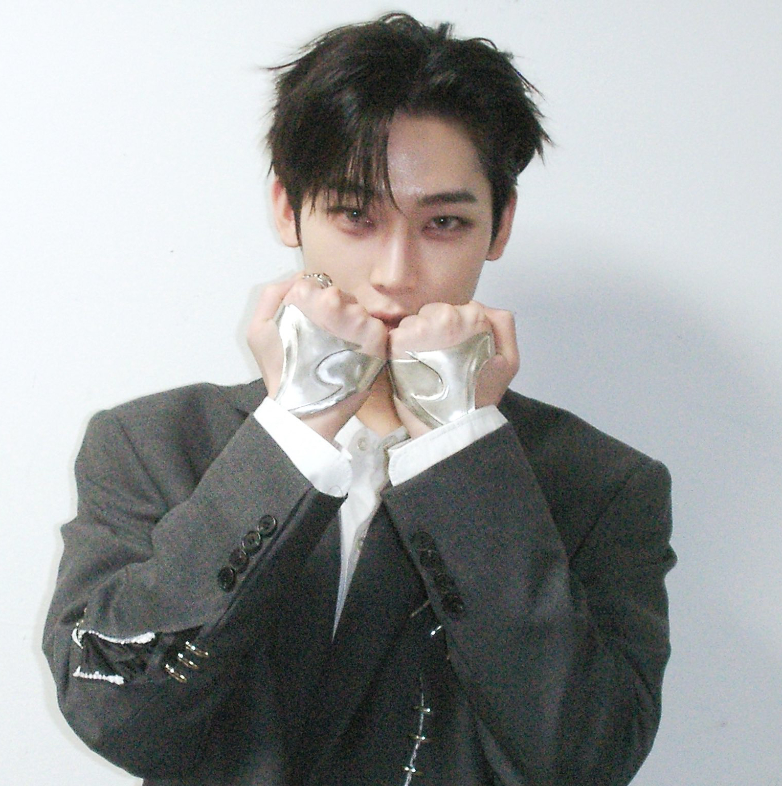 선우 (ENHYPEN)의 비하인드 컷