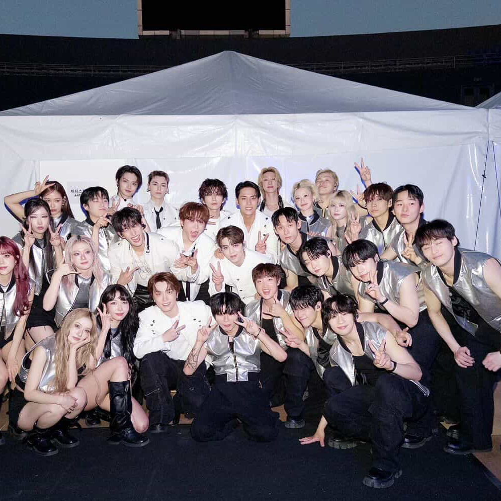 SEVENTEEN的最新照片