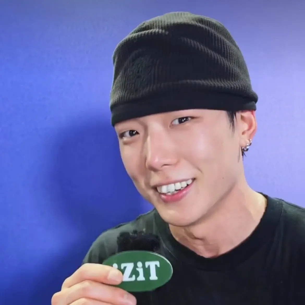 BOBBY (iKON)的最新照片