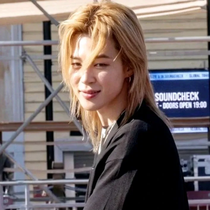 지민 (방탄소년단)의 최신 사진