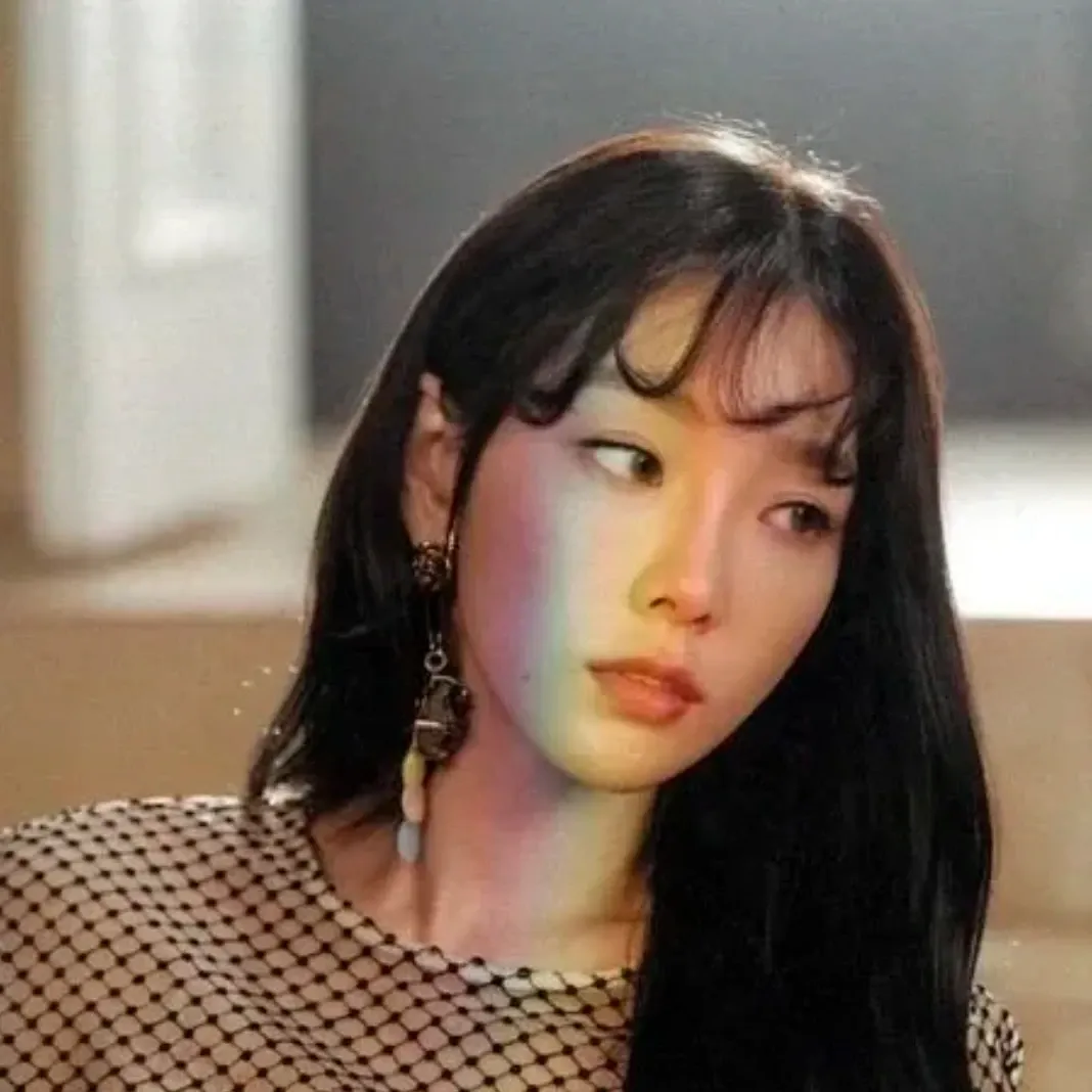 Latest photo of Taeyeon (Girls' Generation)