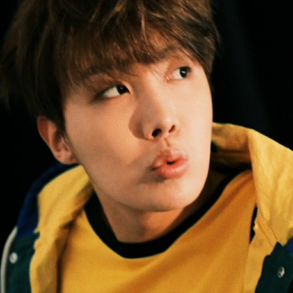 J-hope (防彈少年團)的最新照片