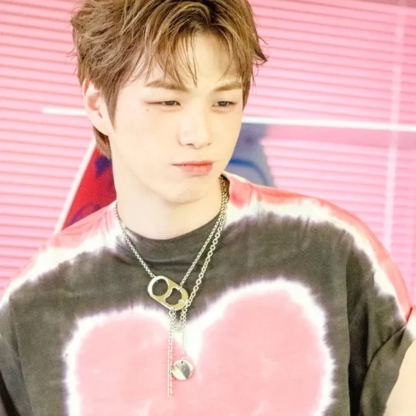 강다니엘의 최신 사진