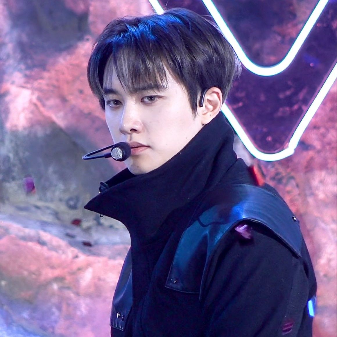 디오 (EXO)의 비하인드 컷