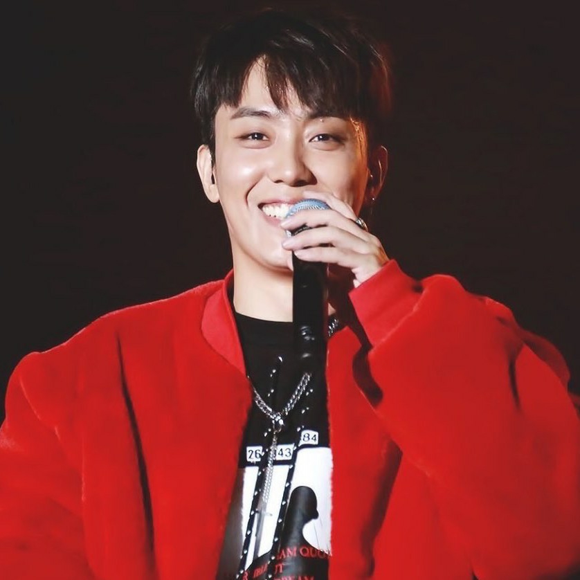 Behind-the-scenes cut of Eun Jiwon (SECHSKIES)