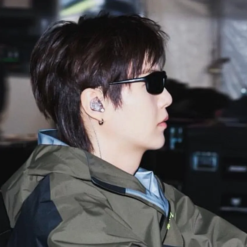 Potret di balik layar SUGA (BTS)