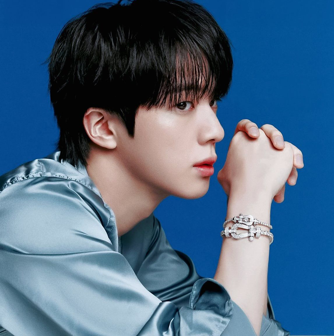 Momen yang diabadikan oleh penggemar Jin (BTS)