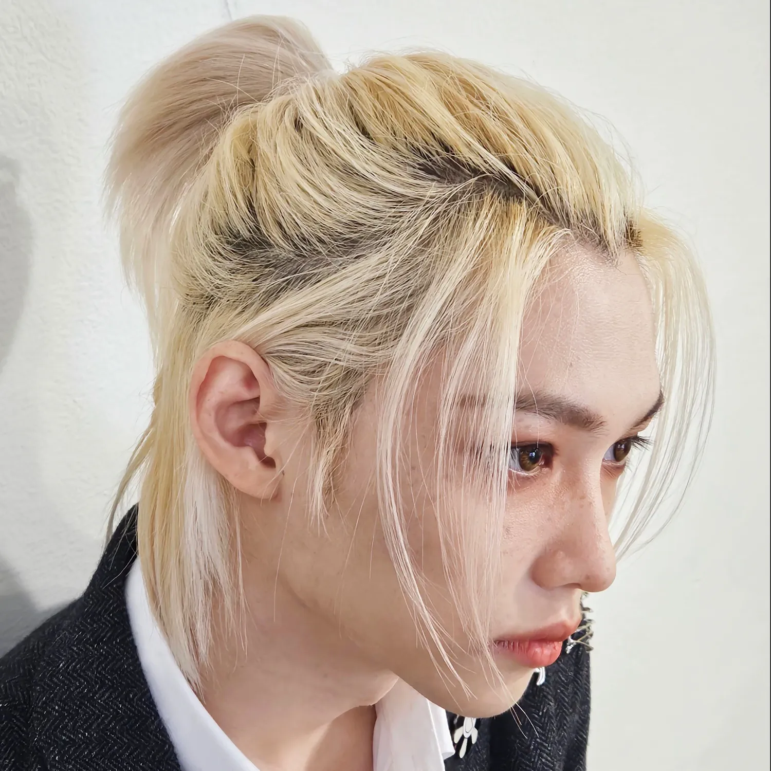 Recent activity shot of Felix (Stray Kids)