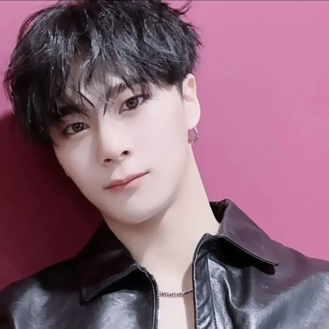 Latest photo of Moonbin (ASTRO)