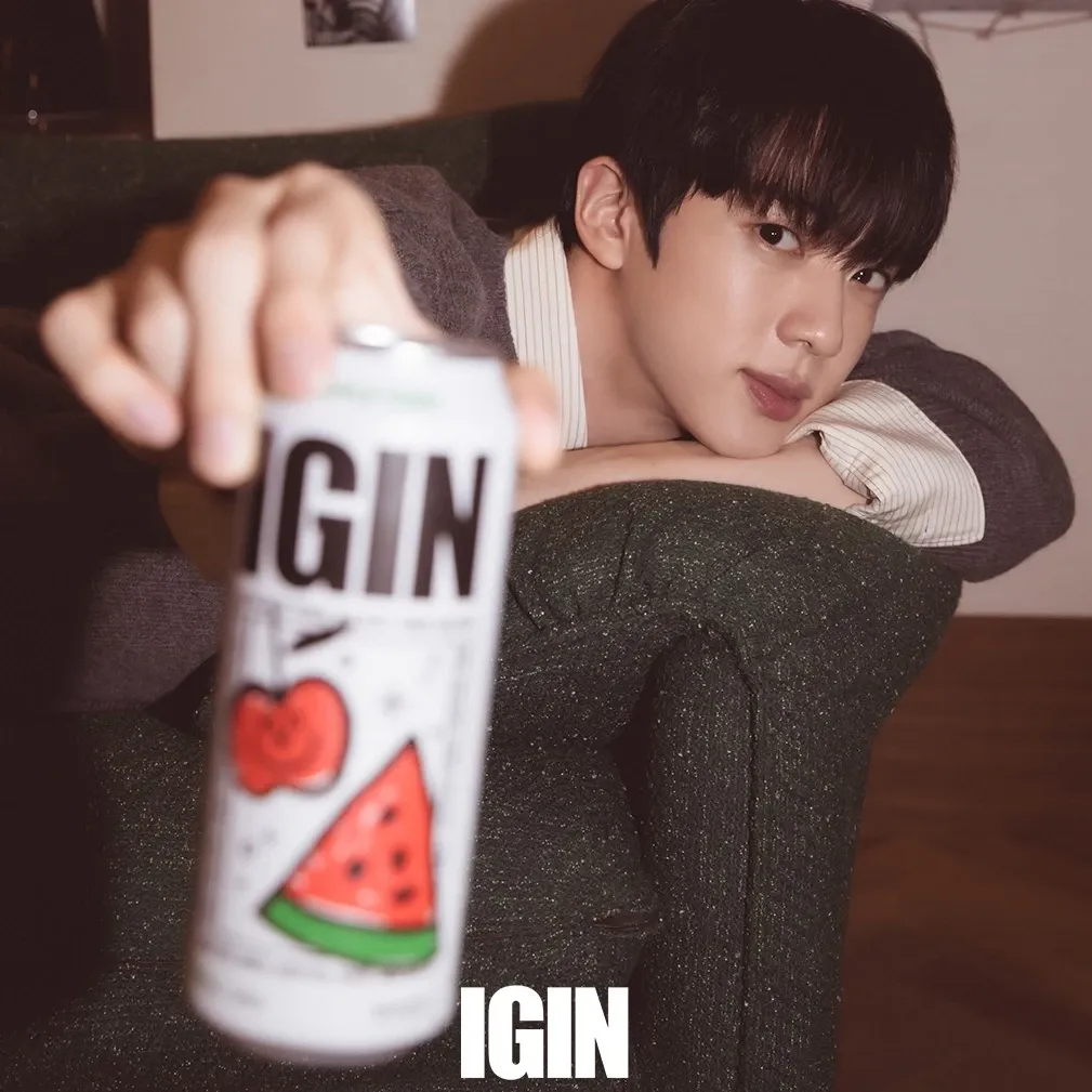 Foto terbaru Jin (BTS)
