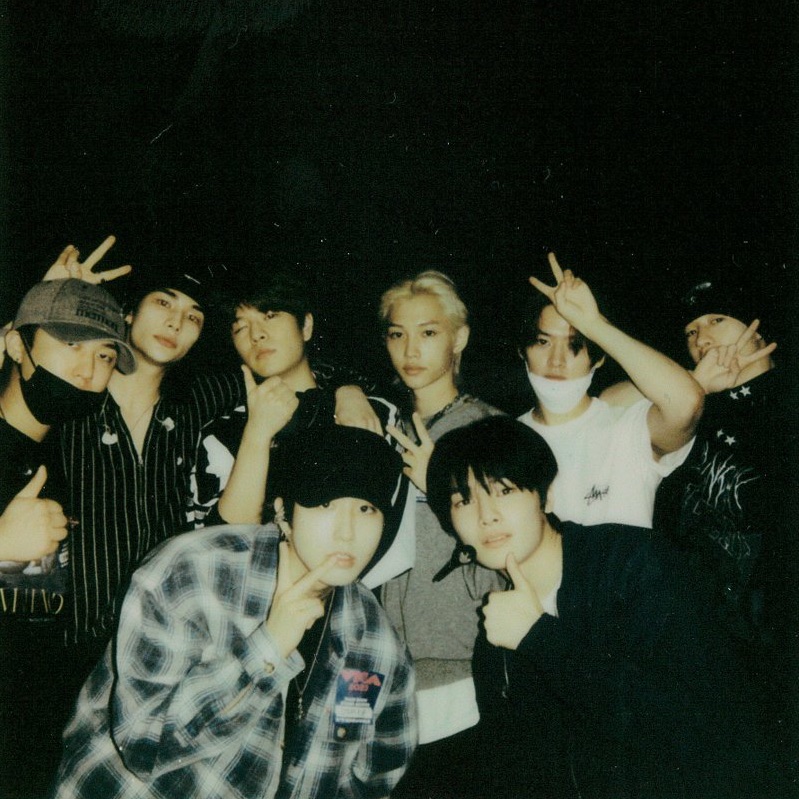 Stray Kids의 비하인드 컷