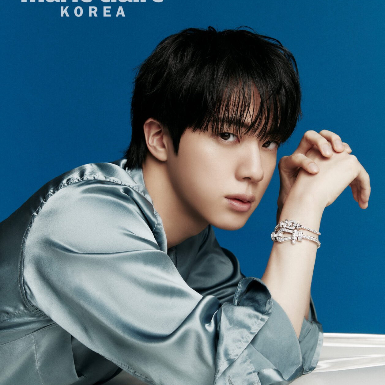 진 (방탄소년단)의 비하인드 컷