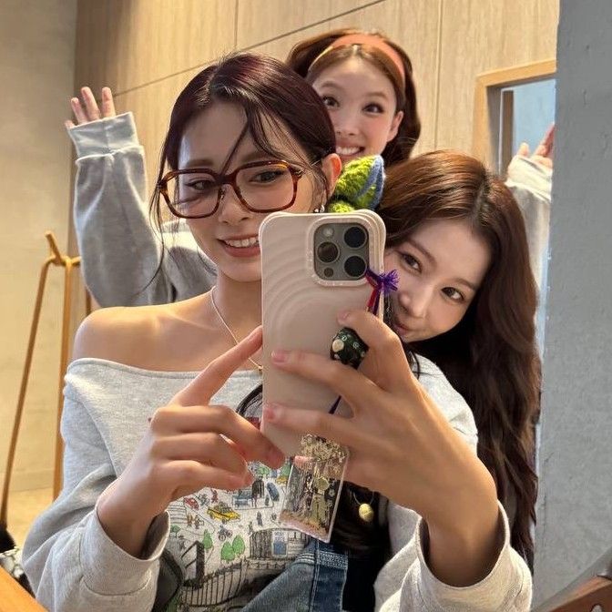 쯔위 (TWICE)의 최신 사진