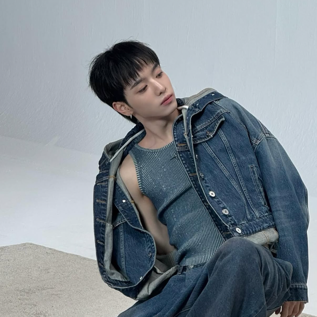 Latest photo of Yujun (Xikers)