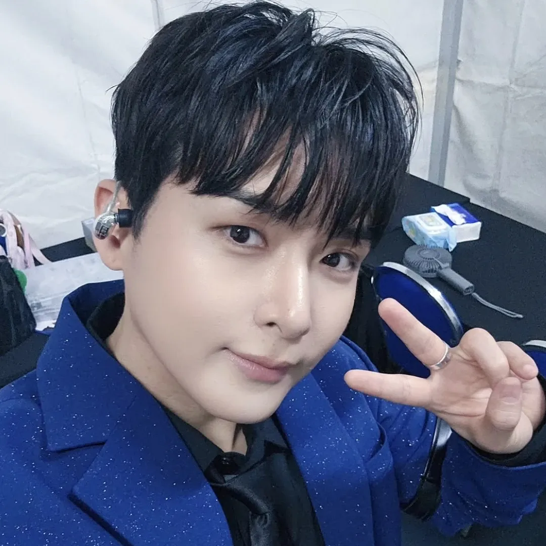 A moment captured by Ryeowook (Super Junior)'s fan
