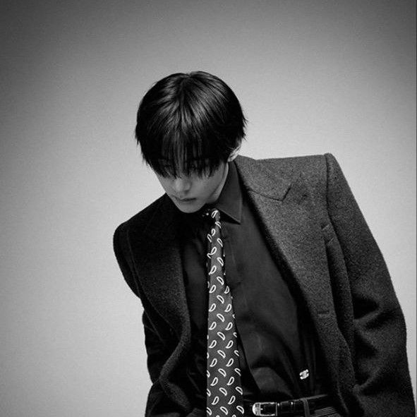 V (BTS)の最新写真