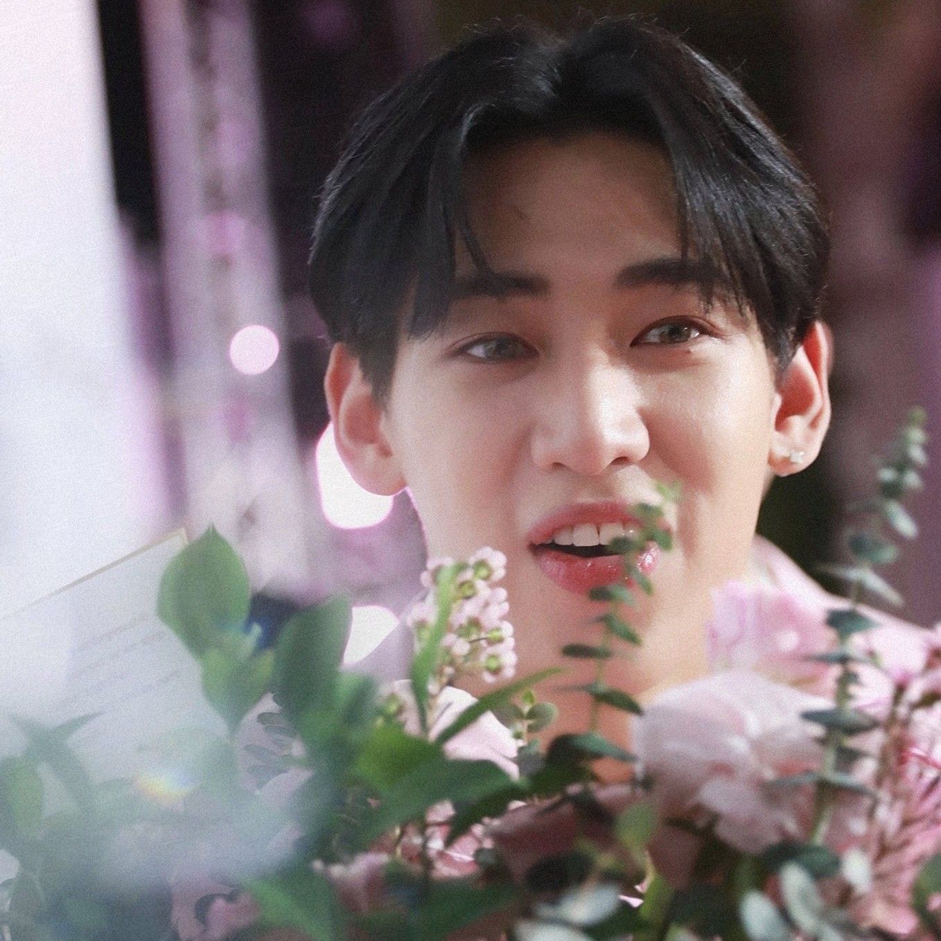 A moment captured by Bambam (GOT7)'s fan