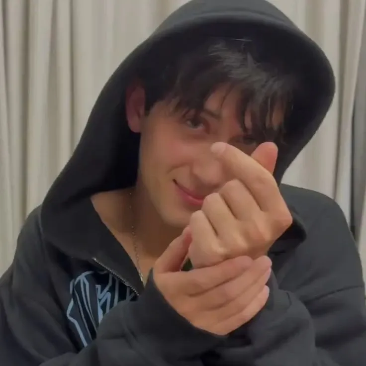 A moment captured by Alejandro (SANTOS BRAVOS)'s fan