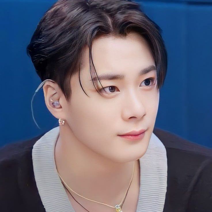 Latest photo of Moonbin (ASTRO)