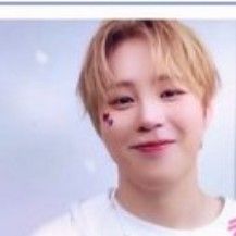 A moment captured by Ha Sungwoon's fan