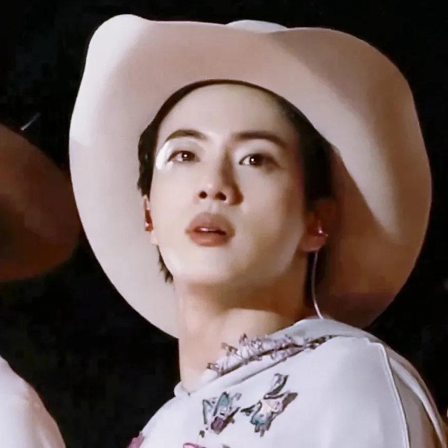진 (방탄소년단)의 최신 사진