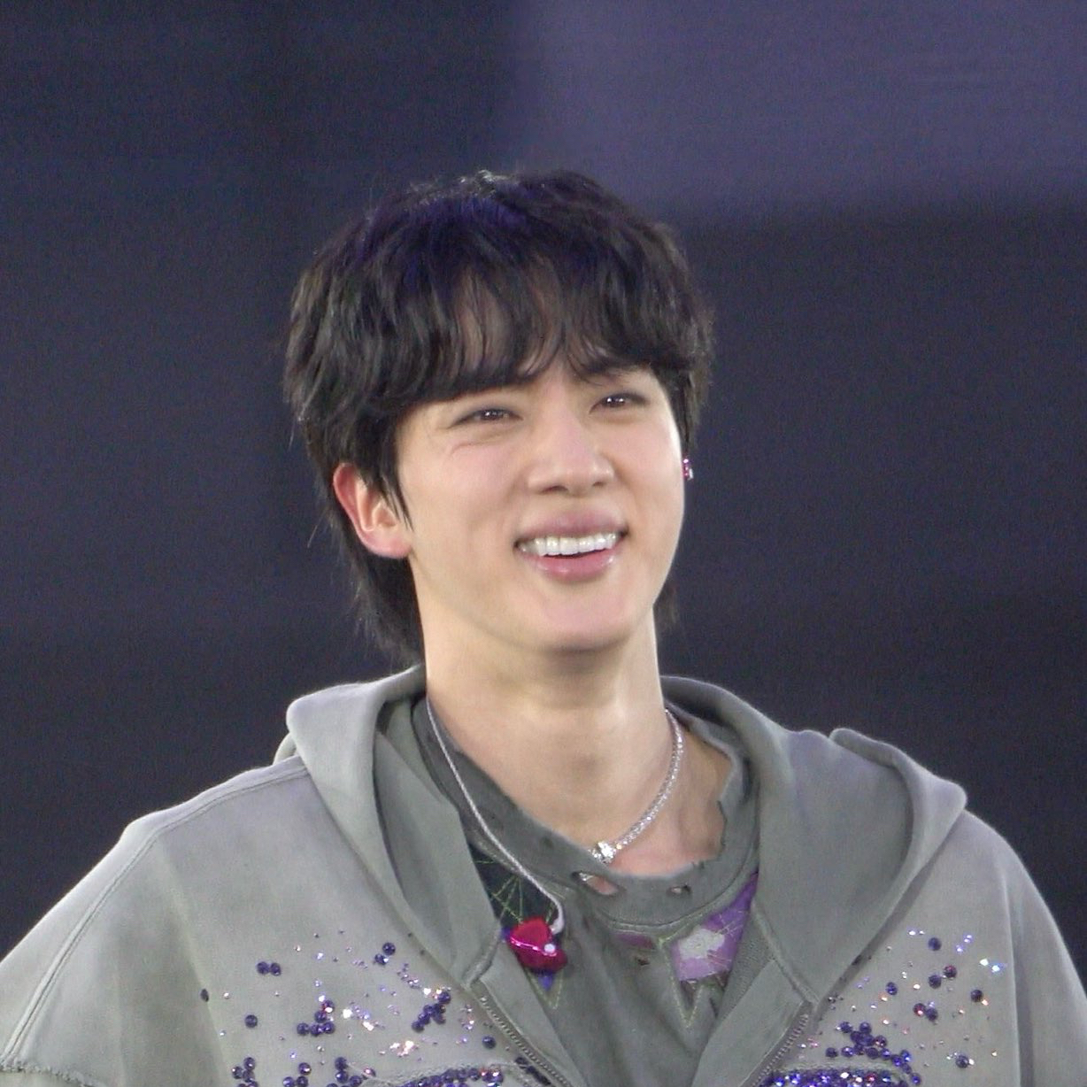 진 (방탄소년단)의 비하인드 컷