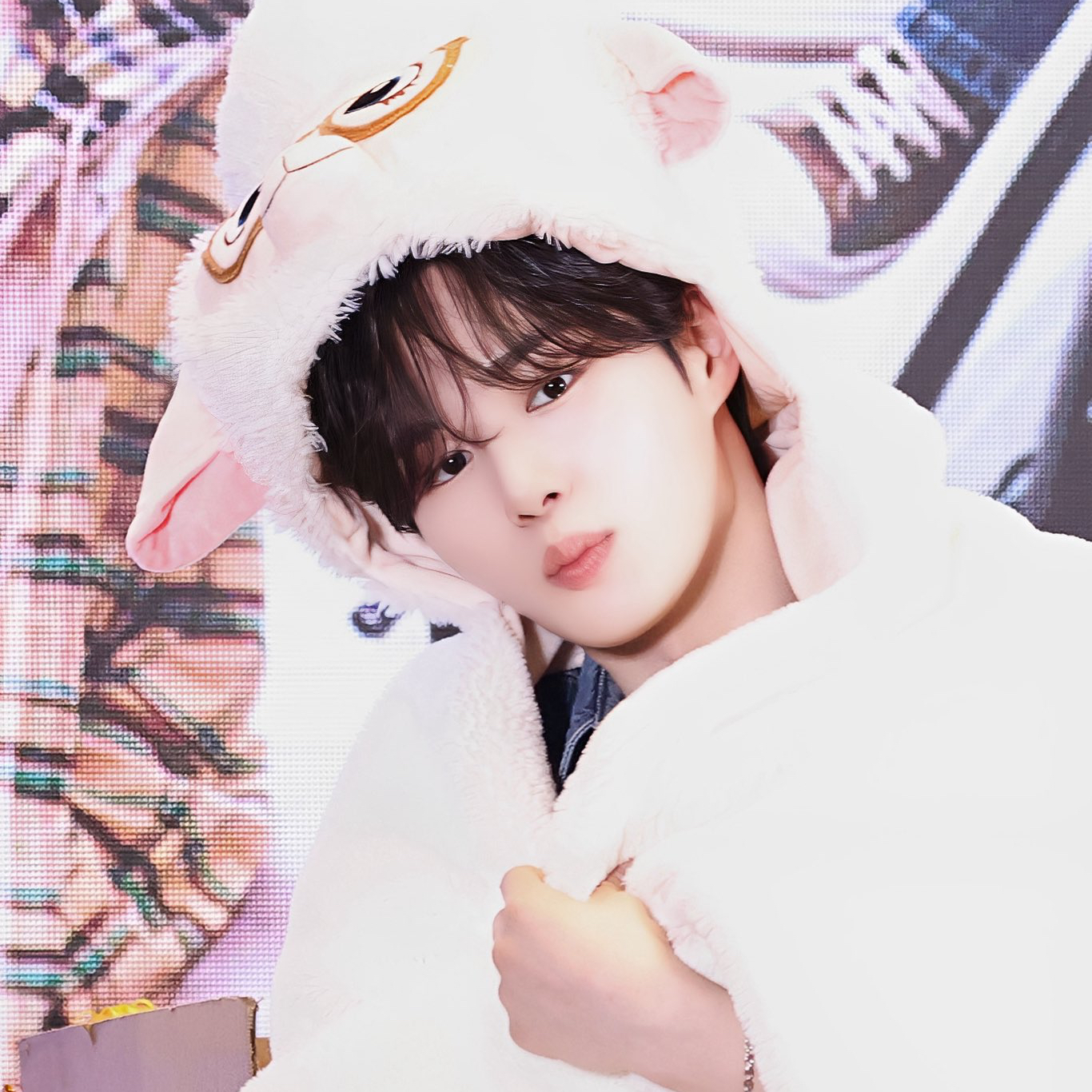 キム・ジュンソ (ALPHA DRIVE ONE)の舞台裏ショット