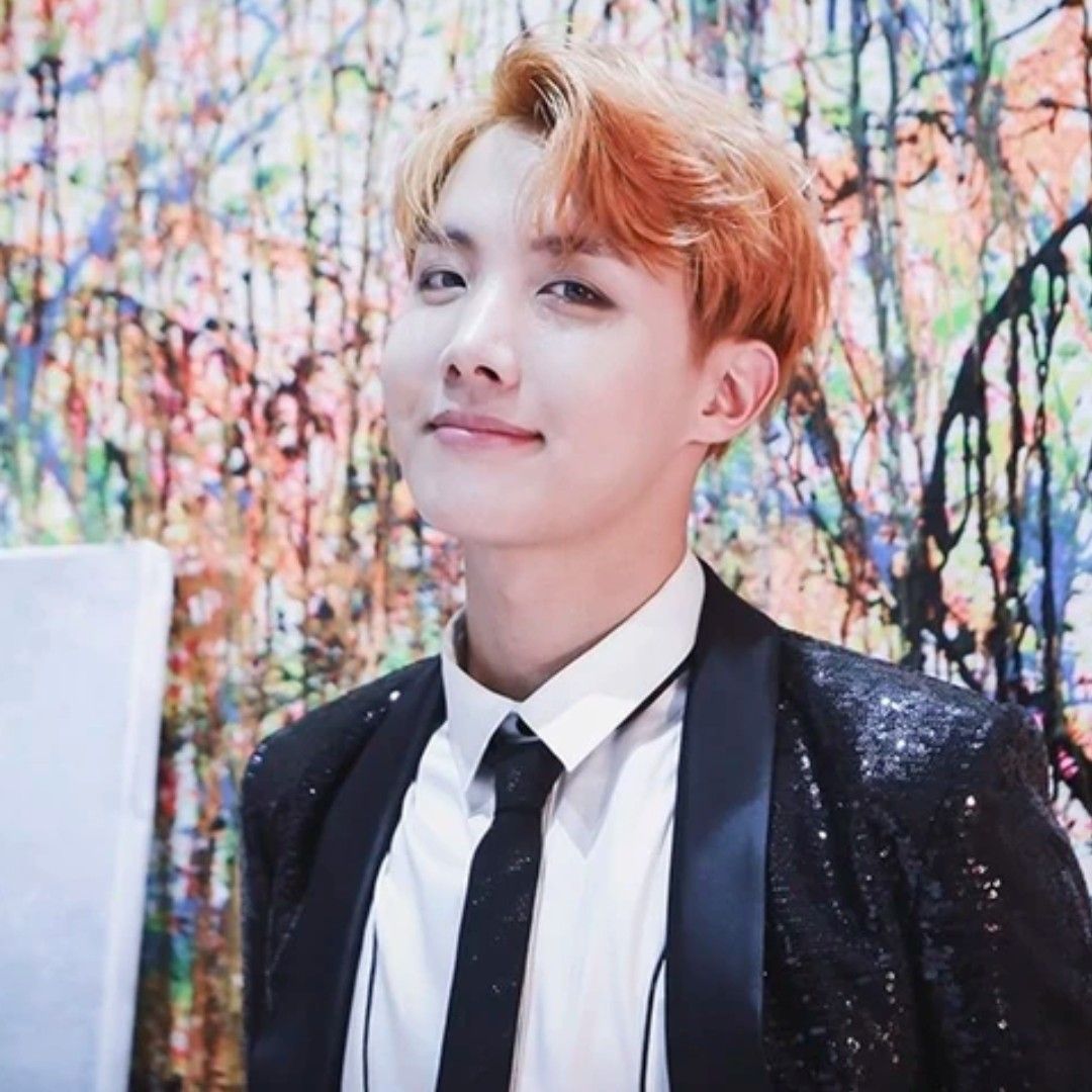 제이홉 (방탄소년단) 최근 활동샷