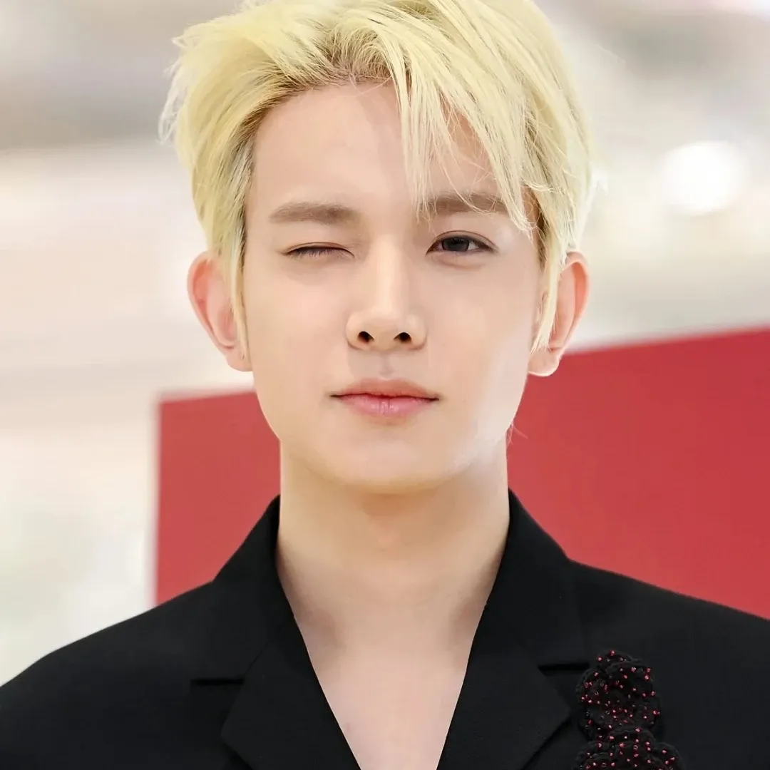 에반의 비하인드 컷