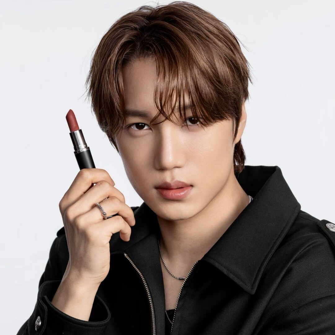 Behind-the-scenes cut of Kai (EXO)