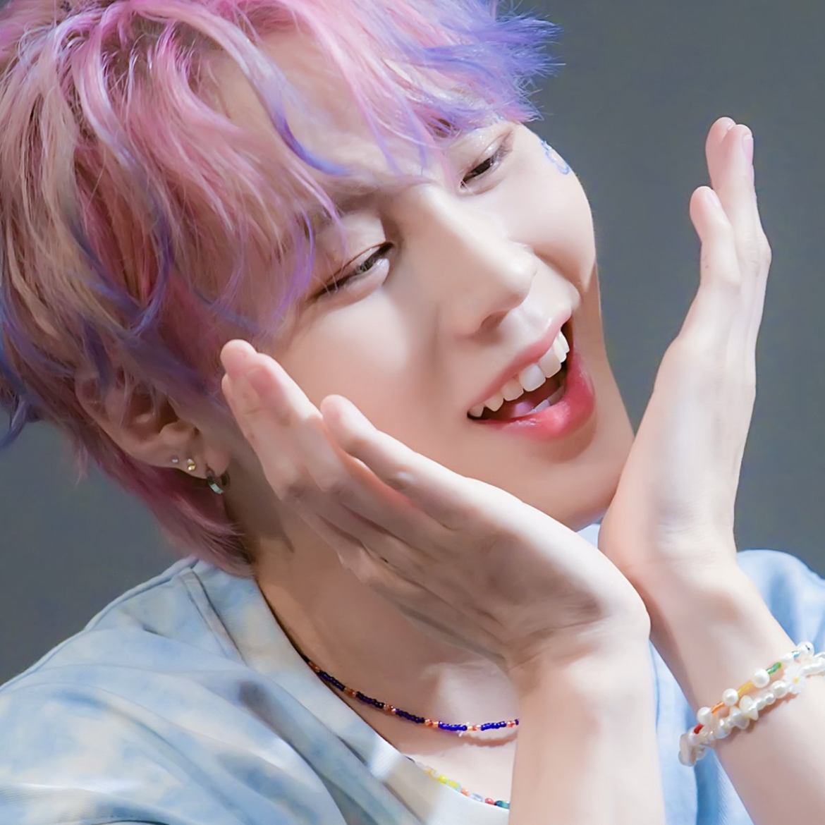 하성운의 비하인드 컷