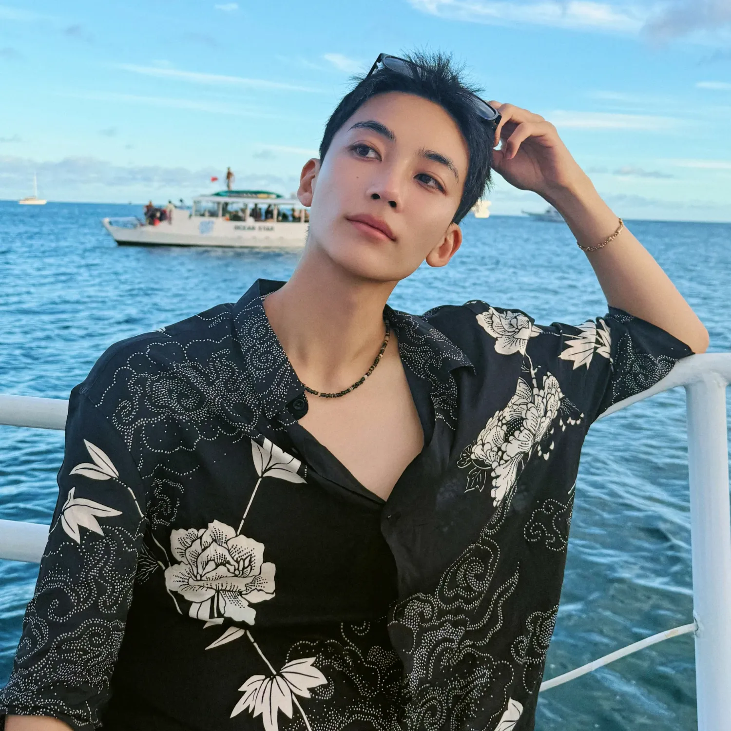 Foto terbaru Jeonghan (SEVENTEEN)