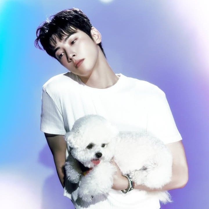 ASTRO的最新照片