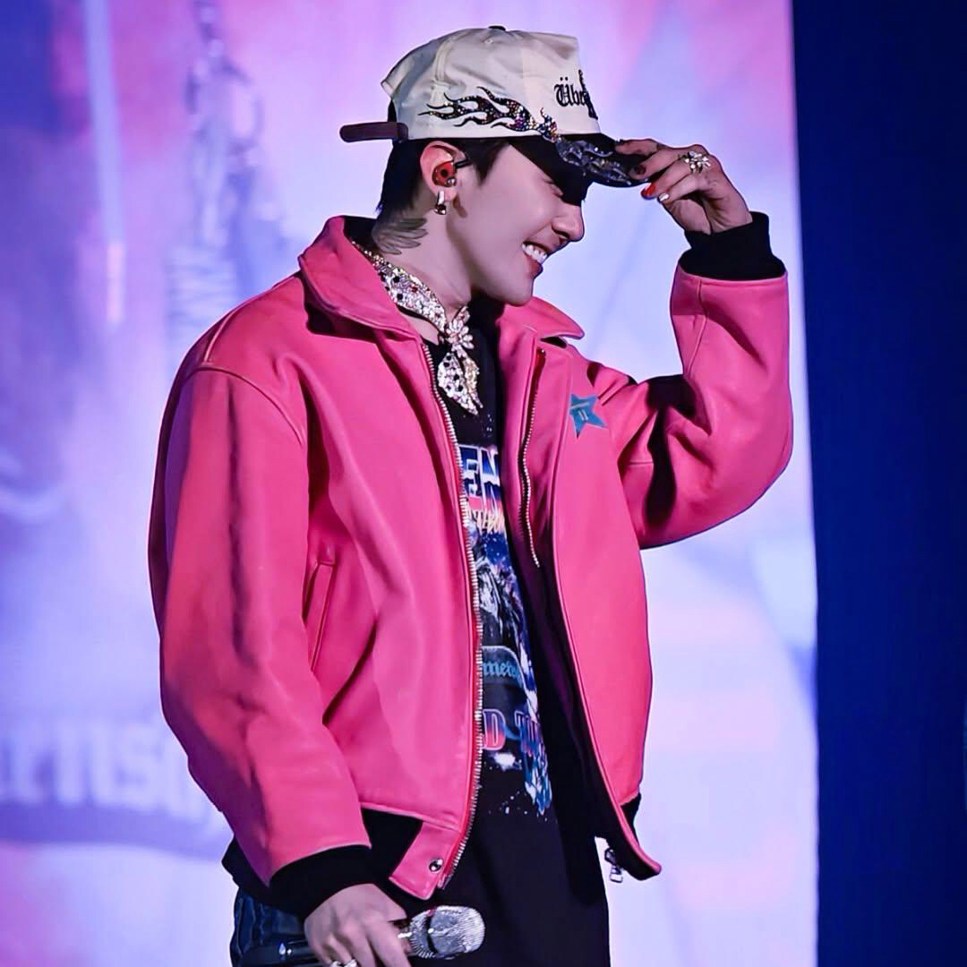 Latest photo of G-DRAGON (BIGBANG)