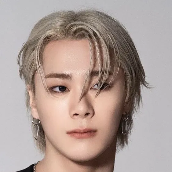 Latest photo of Moonbin (ASTRO)