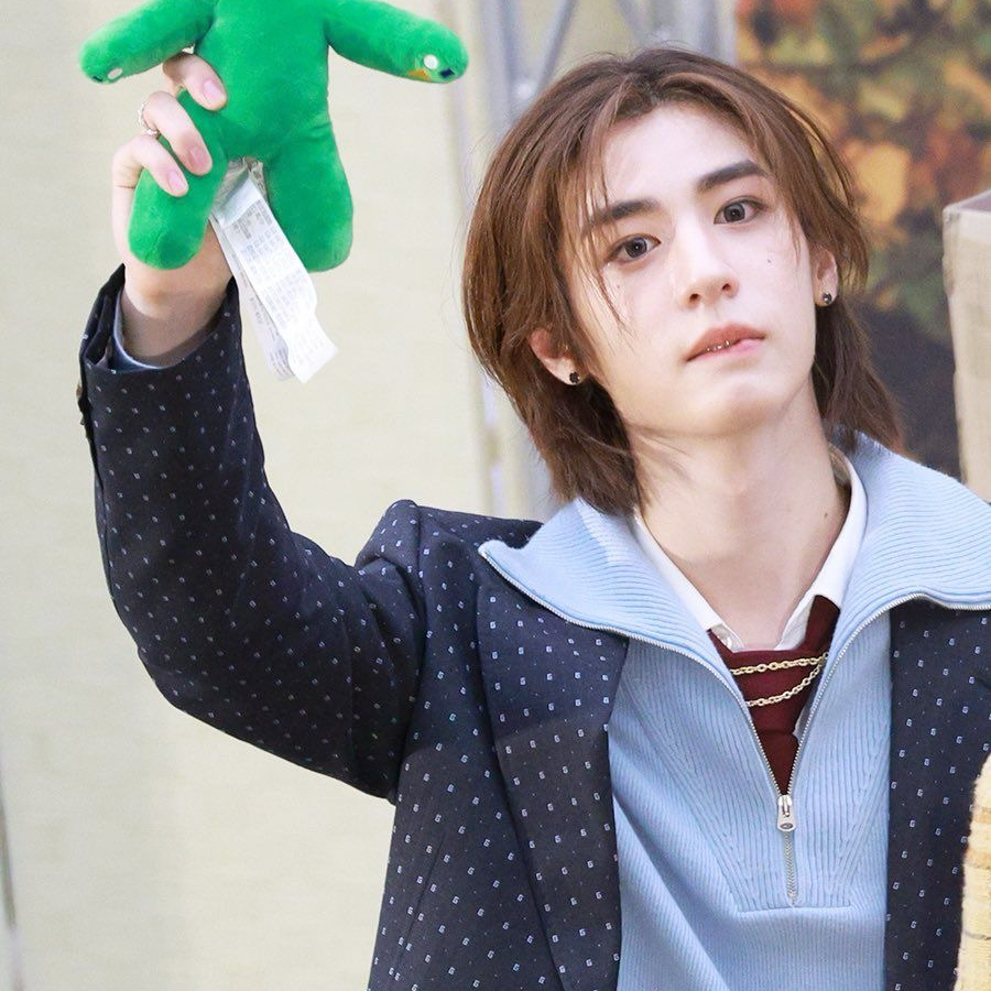 Recent activity shot of Leehan (BOYNEXTDOOR)