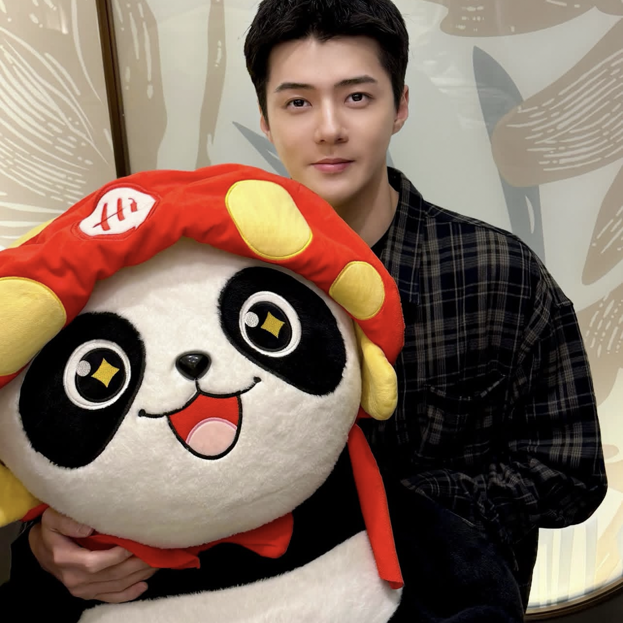 Foto aktivitas terbaru Sehun (EXO)