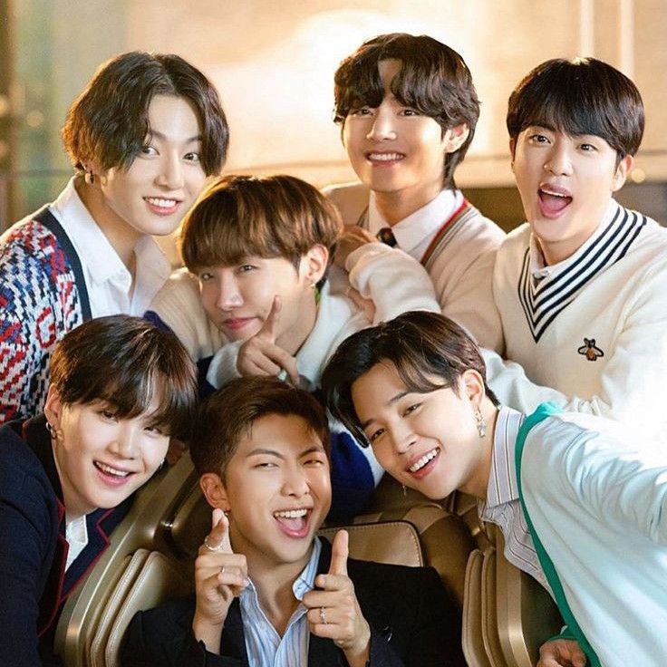 Behind-the-scenes cut of BTS