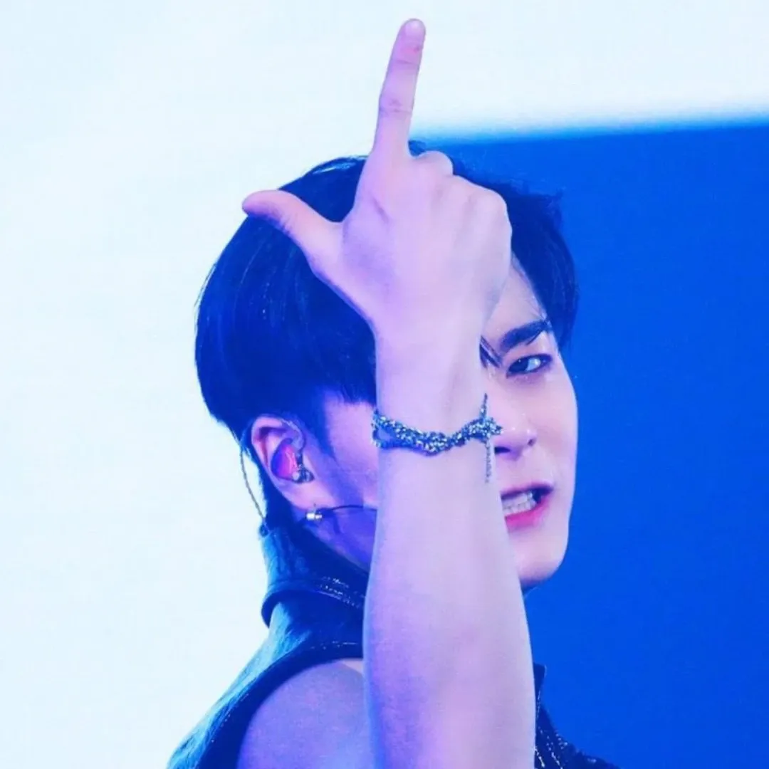 Latest photo of Moonbin (ASTRO)
