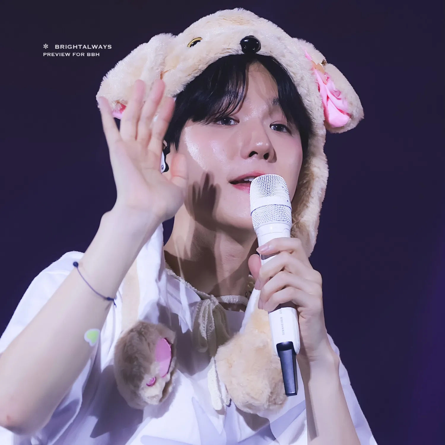 ベクヒョン (EXO)の最近の活動写真