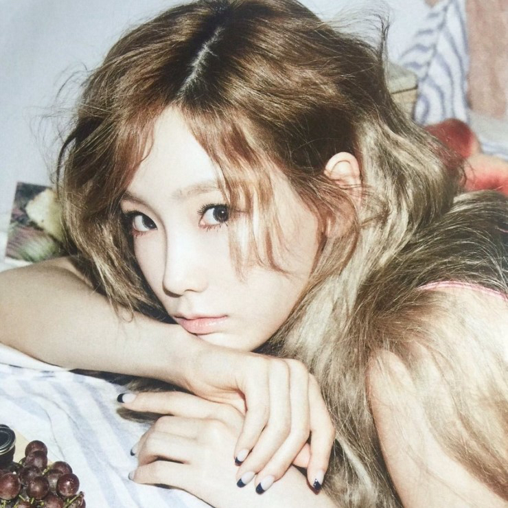 Behind-the-scenes cut of Taeyeon (Girls' Generation)